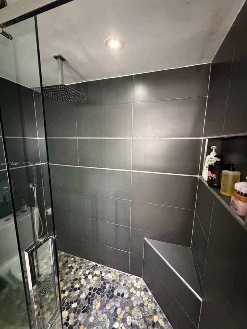 5900 Collins Ave, Unit 1606, Miami Beach, FL 33140 Photo