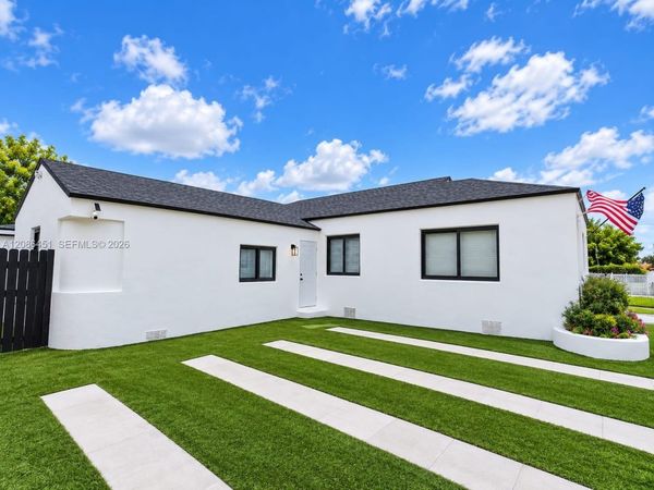 801 NW 75th St , Unit 801, Miami, FL 33150
