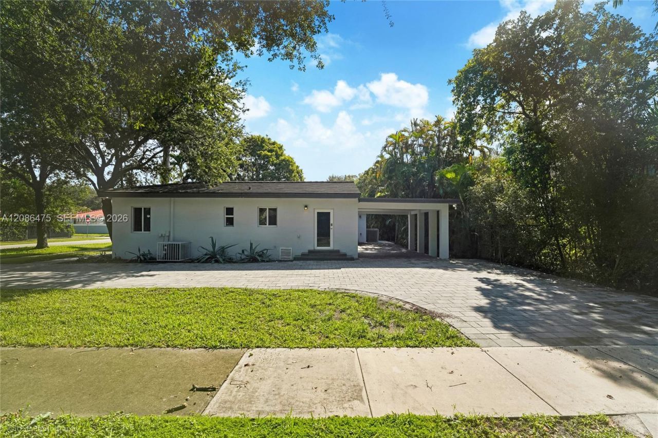 101 Palmetto Dr, Miami Springs, FL 33166 Photo