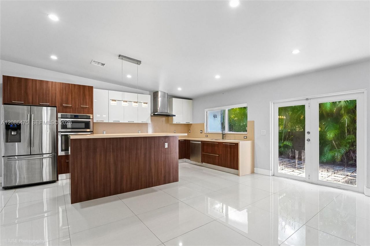 101 Palmetto Dr, Miami Springs, FL 33166 Photo