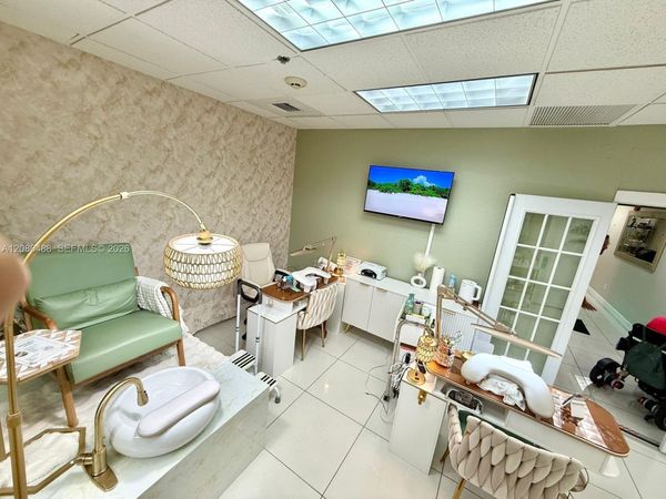 Salon Suite for Sale , Deerfield Beach, FL 33441