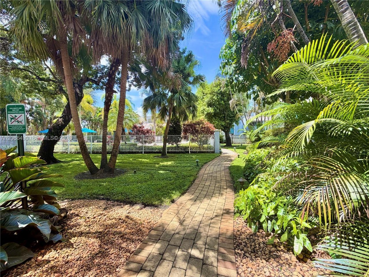 4600 SW 67th Ave, Unit 227, Miami, FL 33155 Photo