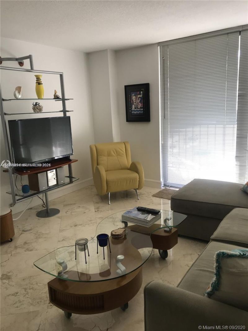 2625 Collins Ave, Unit 302, Miami Beach, FL 33140 Photo