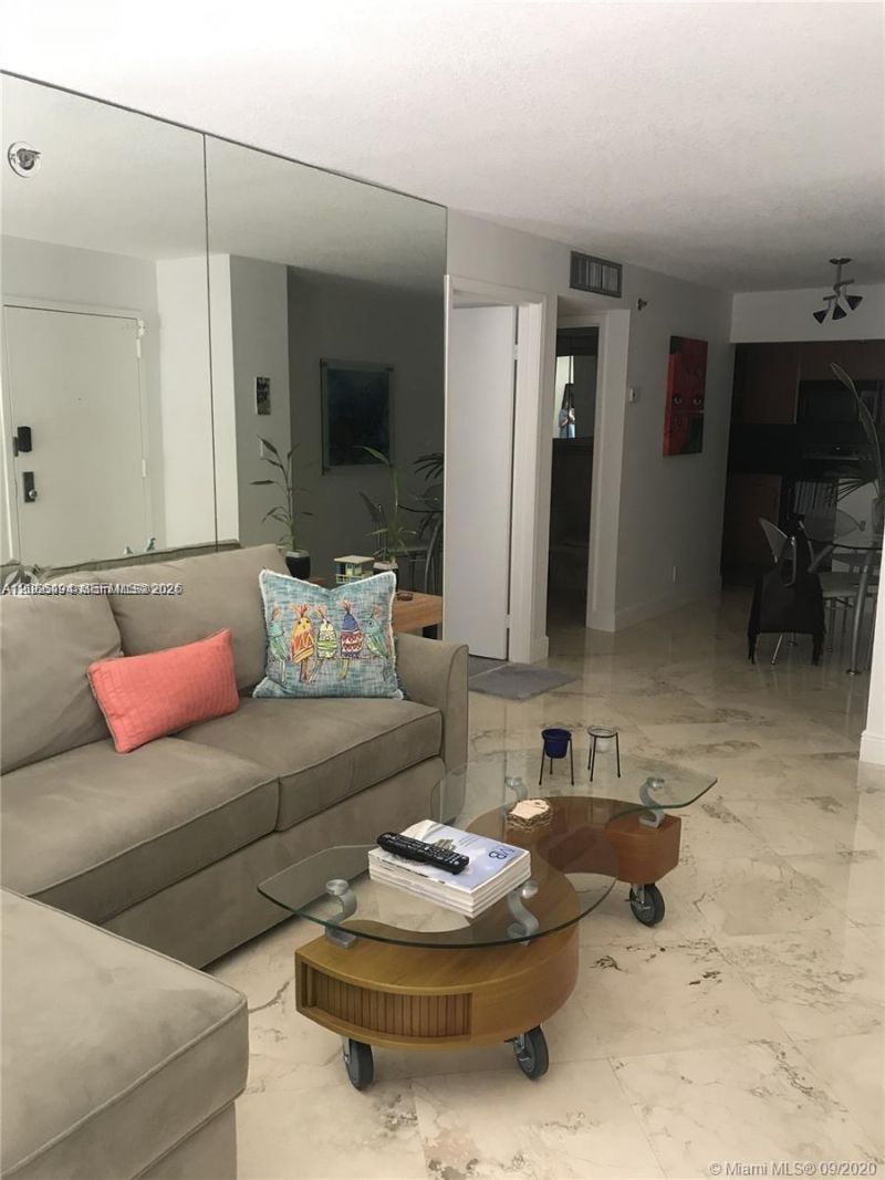 2625 Collins Ave, Unit 302, Miami Beach, FL 33140 Photo