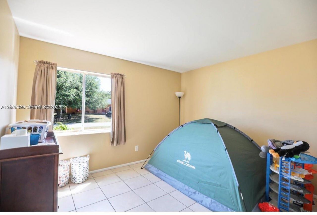 250 SW Homeland Rd , Port Saint Lucie, FL 34953 Photo