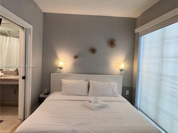 1036 Ocean Dr, Unit B205, Miami Beach, FL 33139