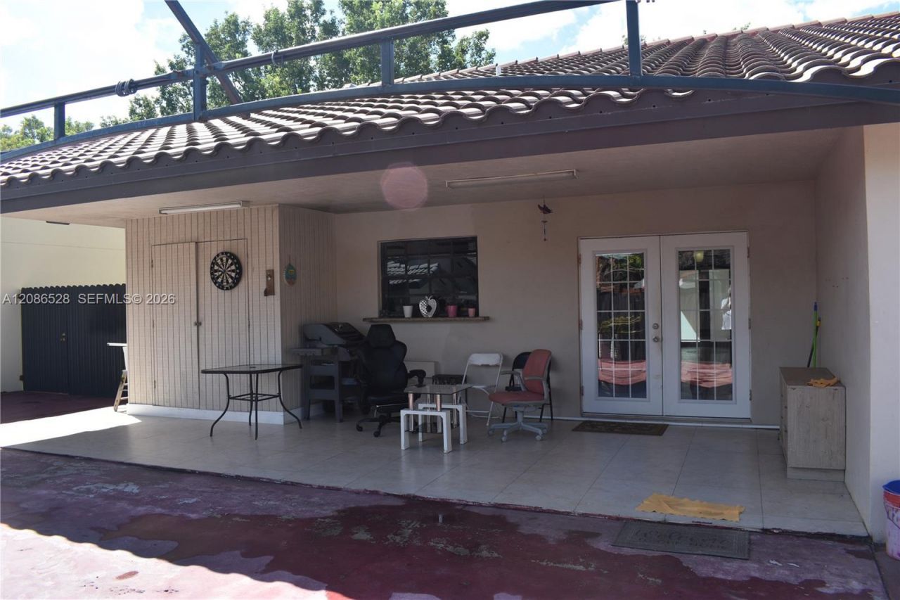 9029 NW 152nd Ln, Miami Lakes, FL 33018 Photo