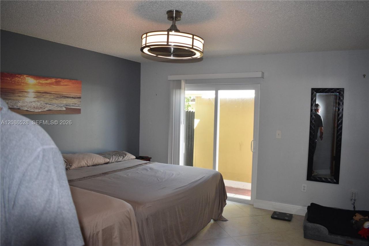 9029 NW 152nd Ln, Miami Lakes, FL 33018 Photo