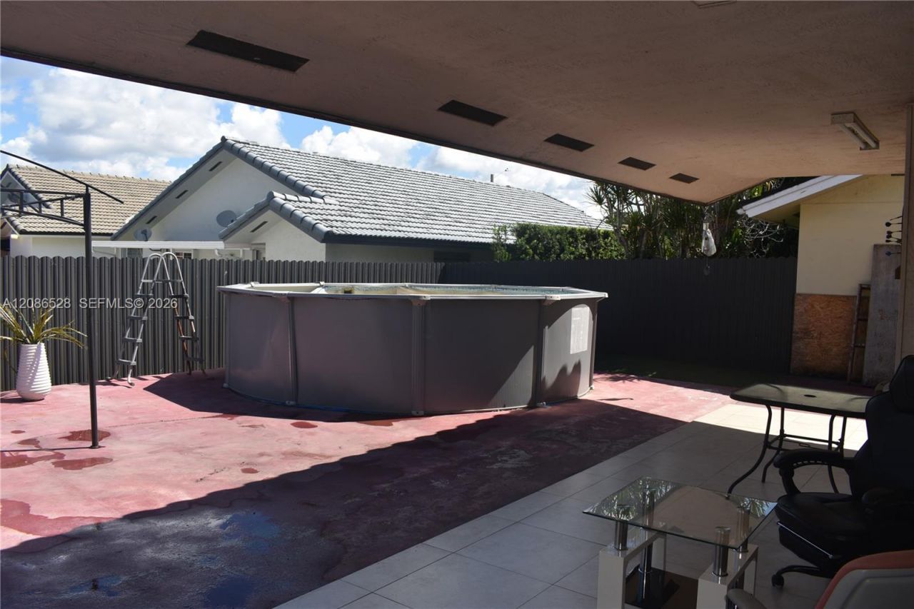9029 NW 152nd Ln, Miami Lakes, FL 33018 Photo