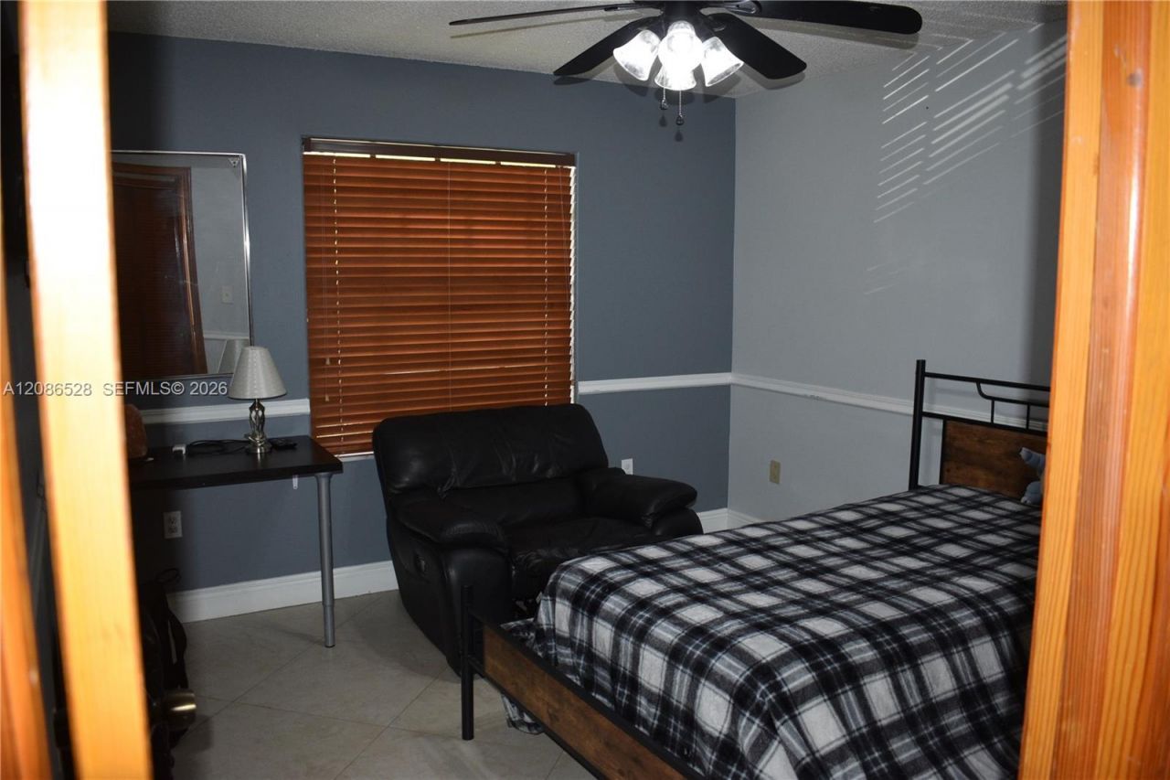9029 NW 152nd Ln, Miami Lakes, FL 33018 Photo