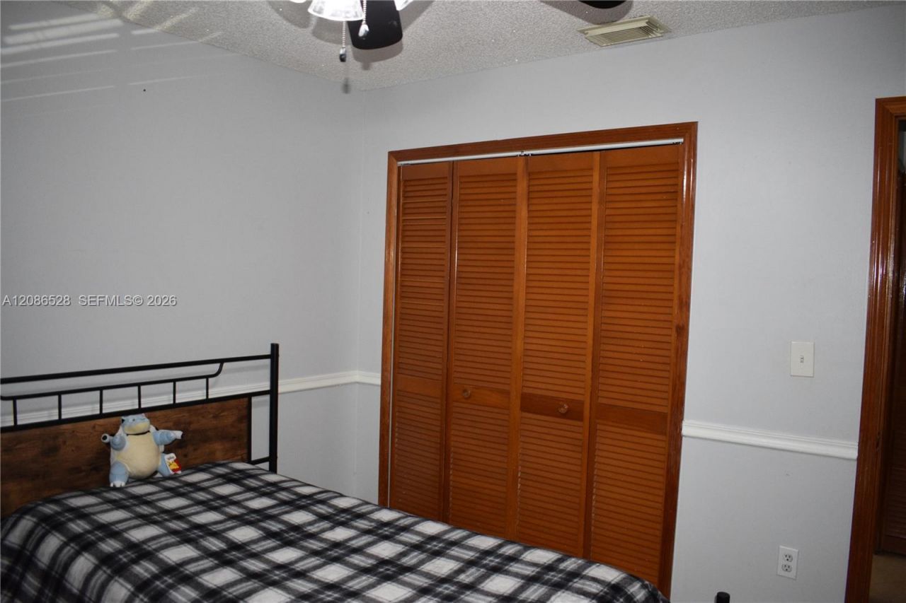9029 NW 152nd Ln, Miami Lakes, FL 33018 Photo