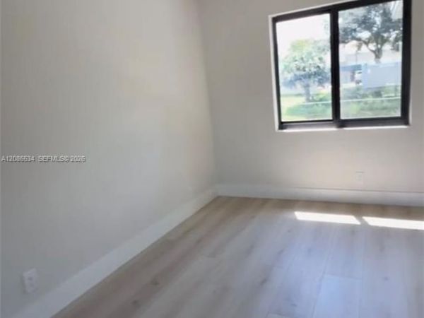 5010 NW 22nd St, Lauderhill, FL 33313