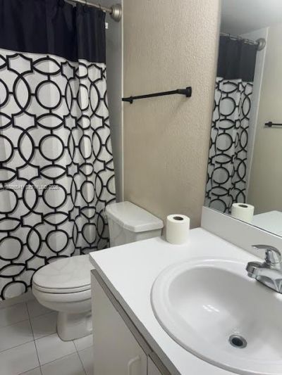 9310 Fontainebleau Blvd, Unit 312, Miami, FL 33172 Photo