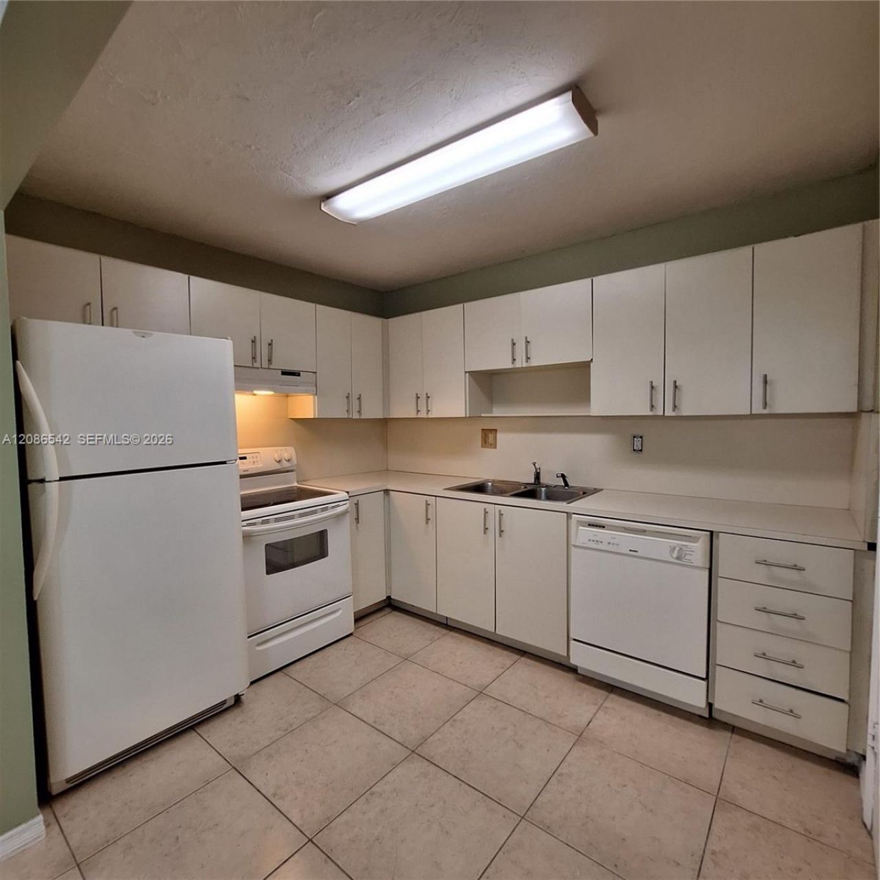 12850 SW 43rd Dr, Unit 258-B, Miami, FL 33175 Photo