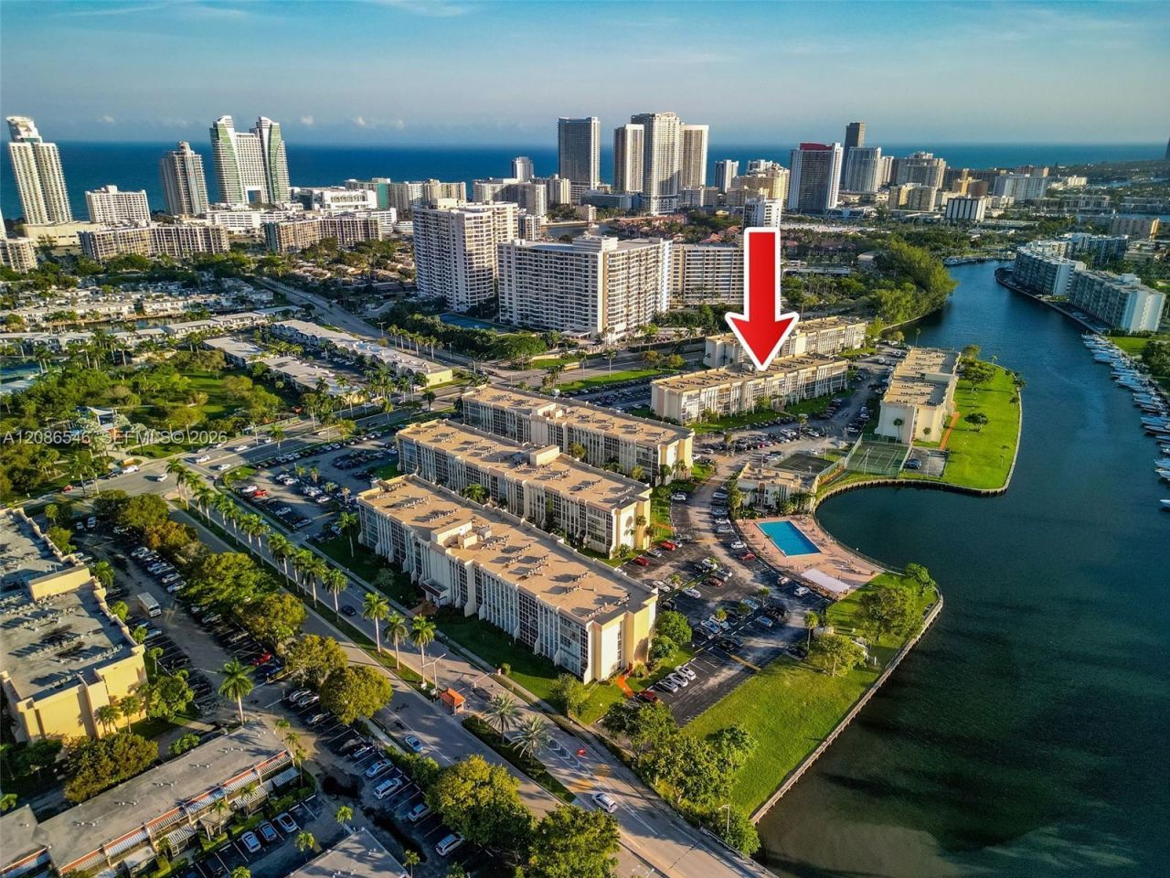 701 Three Islands Blvd, Unit 411, Hallandale Beach, FL 33009 Photo