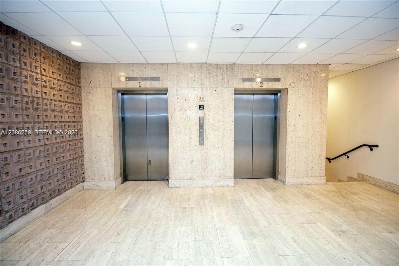 2899 Collins Ave, Unit 1508, Miami Beach, FL 33140 Photo