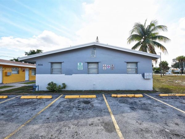 3036 NW 2nd St , Unit 1-4, Pompano Beach, FL 33069