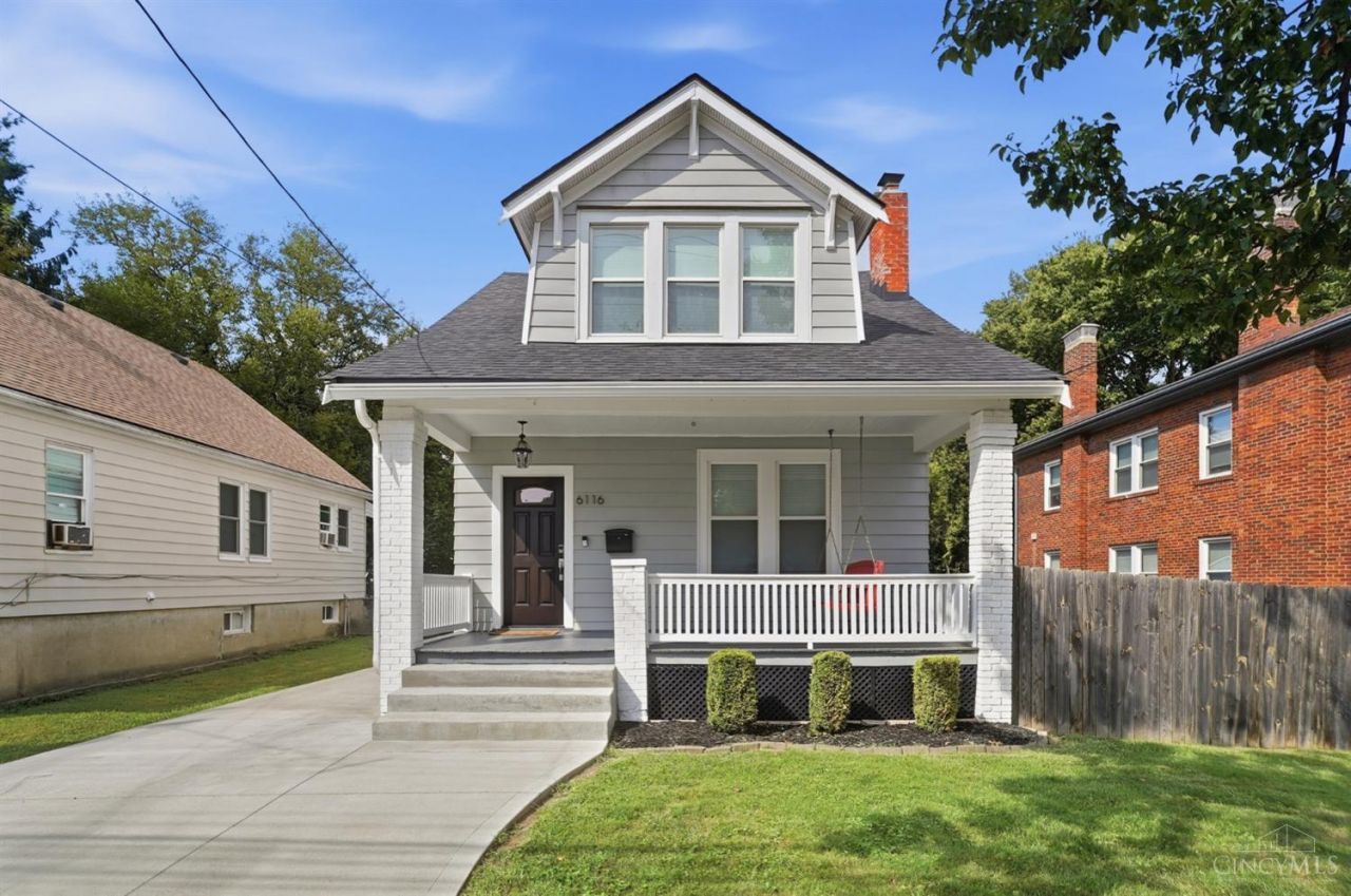 6116 Bramble Avenue, Cincinnati, OH 45227 Main Photo