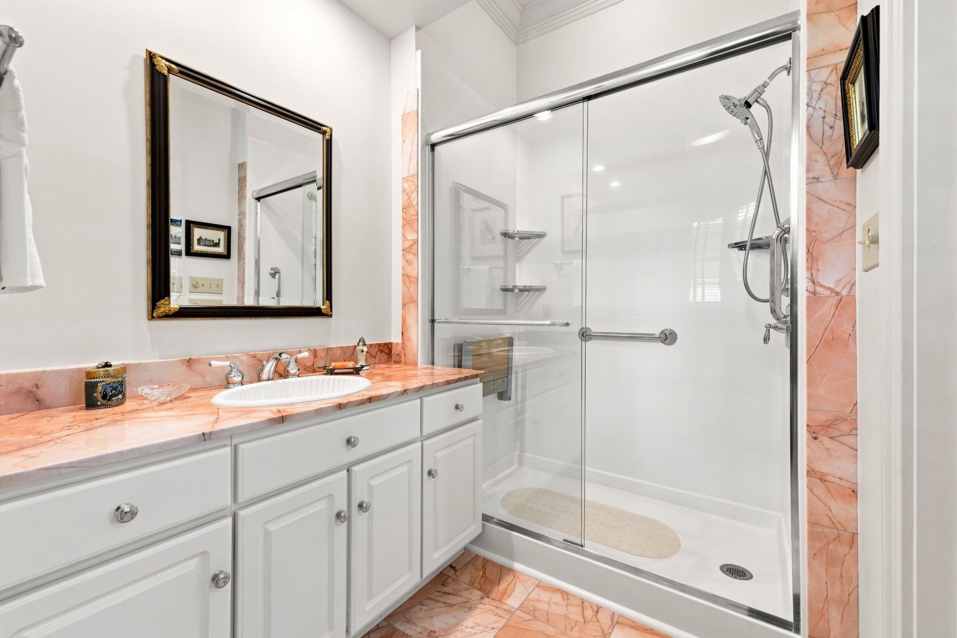 4502 Richmond Hill Dr. Photo 35