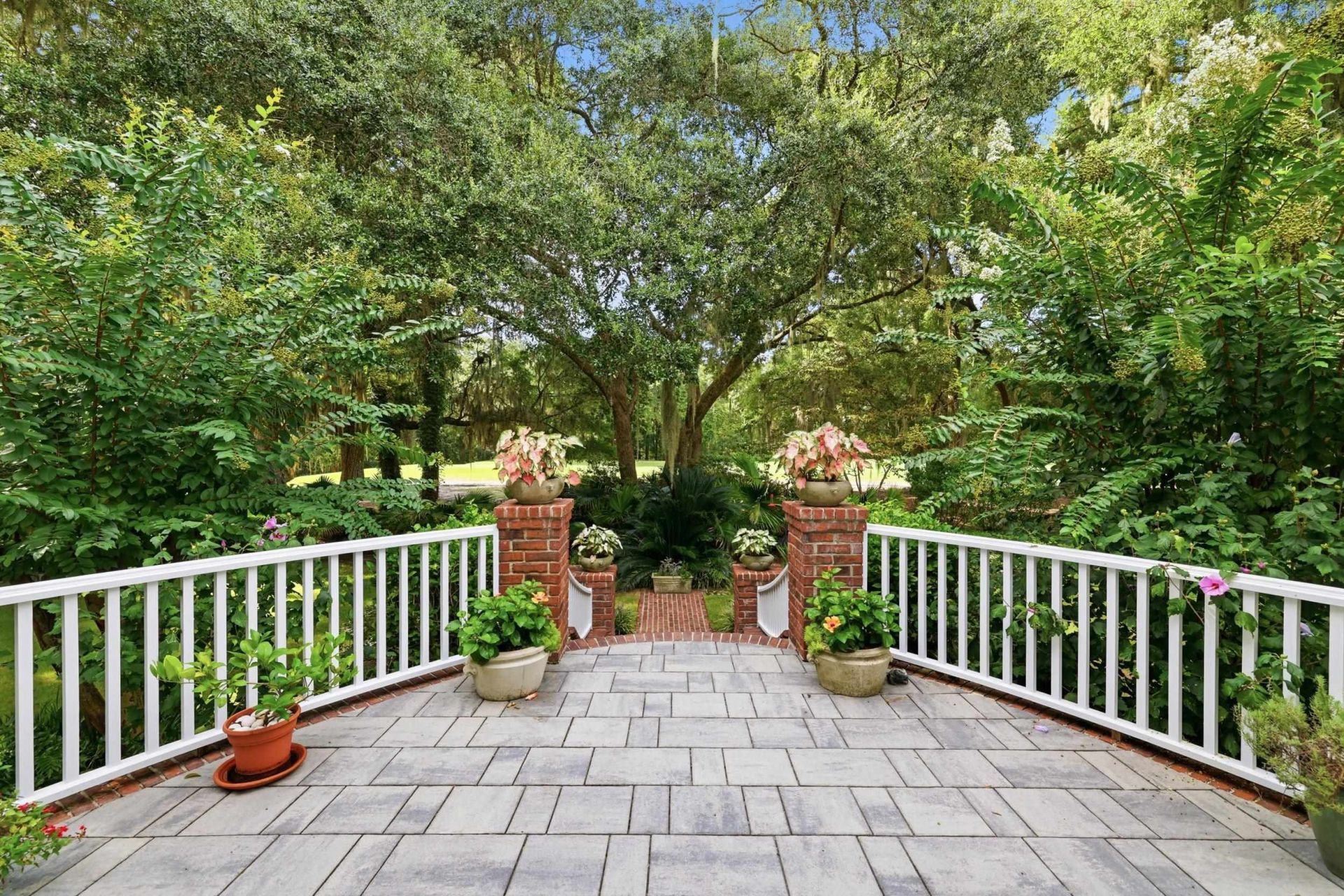 4502 Richmond Hill Dr. Photo 8