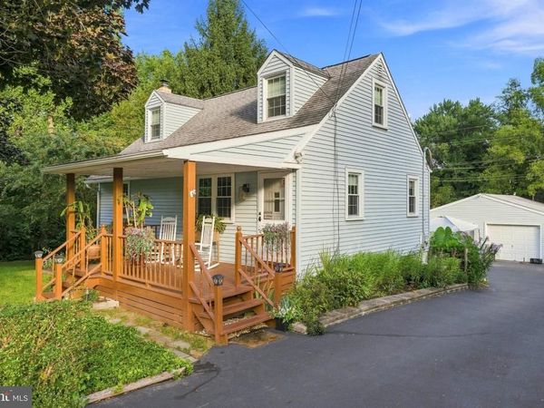 97 VILLAGE WAY ROAD , MALVERN, PA 19355