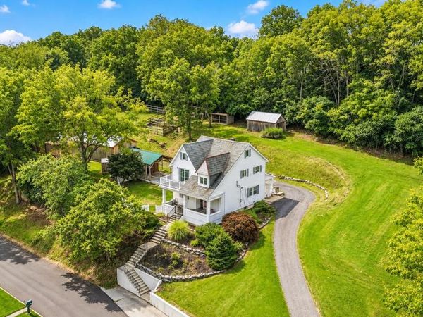 5525 LEHIGH STREET, WHITEHALL, PA 18052