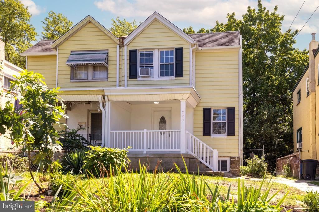 723 HUMPHREYS ROAD , ARDMORE, PA 19003