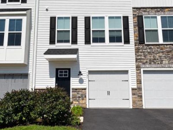 737 PEONY LANE , SPRING CITY, PA 19475