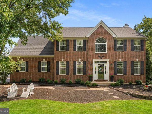 21 BOWMAN COURT , ROYERSFORD, PA 19468