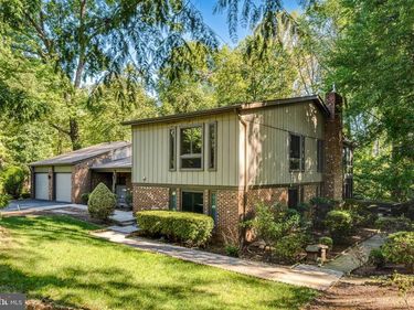 9022 TRAILRIDGE COURT , VIENNA, VA 22182