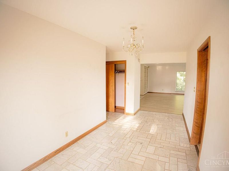1600 N Breiel Boulevard, Middletown, OH 45042 Photo 2