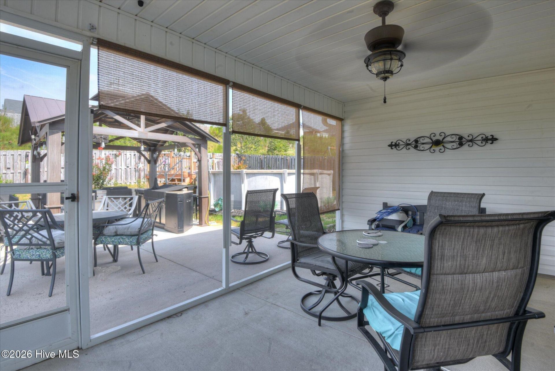 601 Raleigh Drive Photo 32