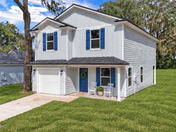 1415 CLEVELAND Avenue, Palatka, FL 32177