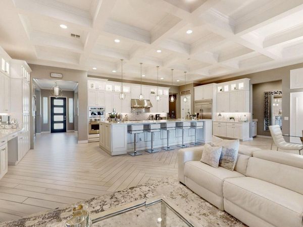 13730 W BLOOMINGTON Street, Litchfield Park, AZ 85340