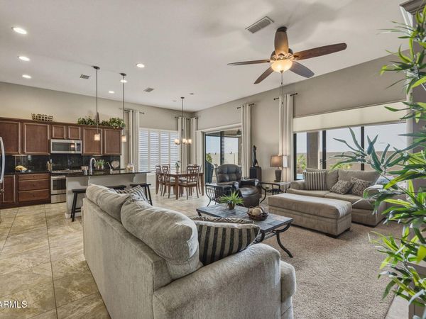 4895 W PICACHO Drive, Eloy, AZ 85131