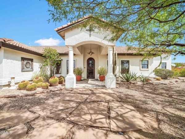 258 W YEARLING Road, Phoenix, AZ 85085