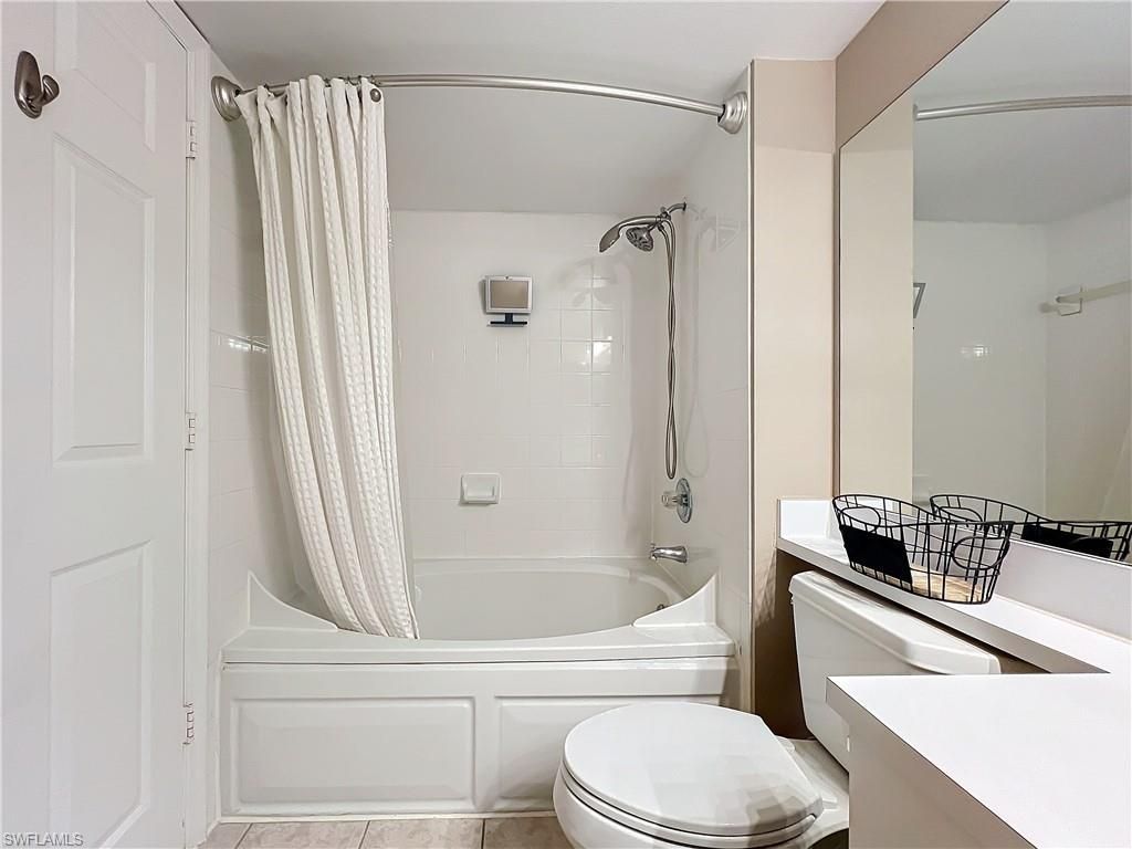 8930 Colonnades Ct E, Unit 626, Bonita Springs, FL 34135 Photo