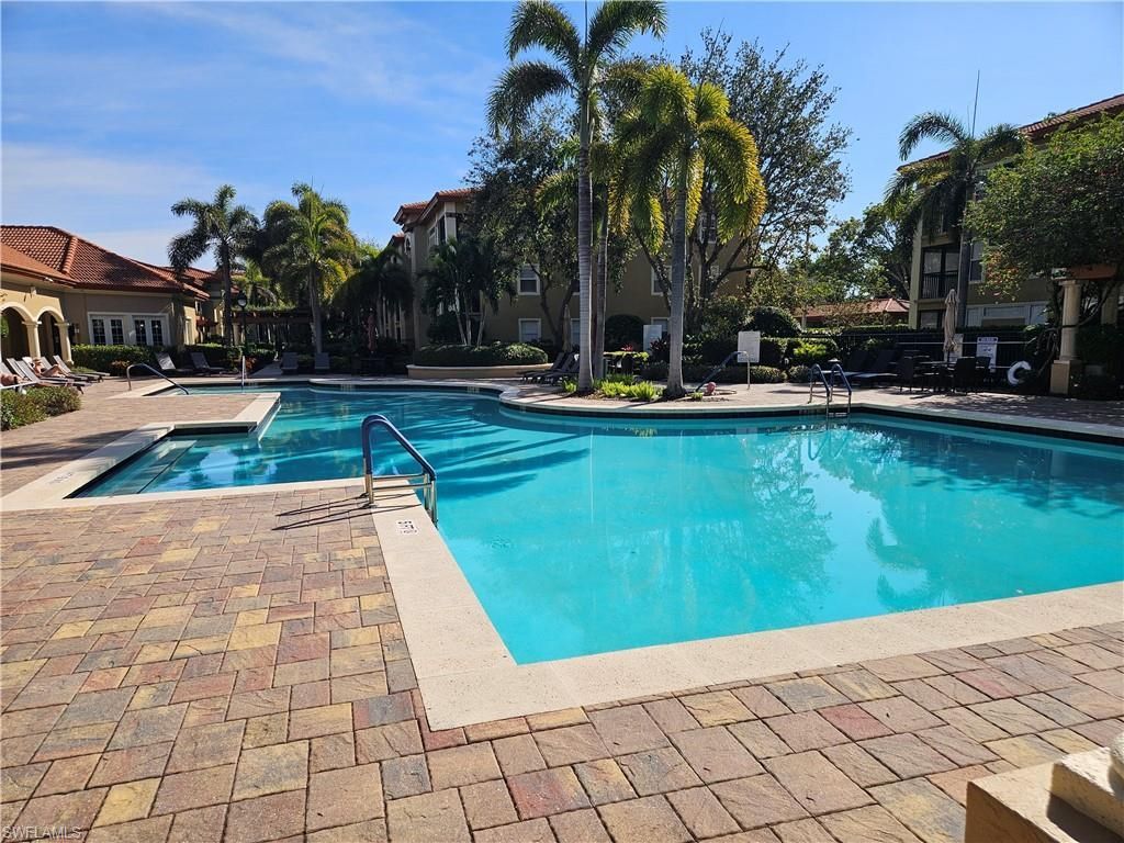 8930 Colonnades Ct E, Unit 626, Bonita Springs, FL 34135 Photo