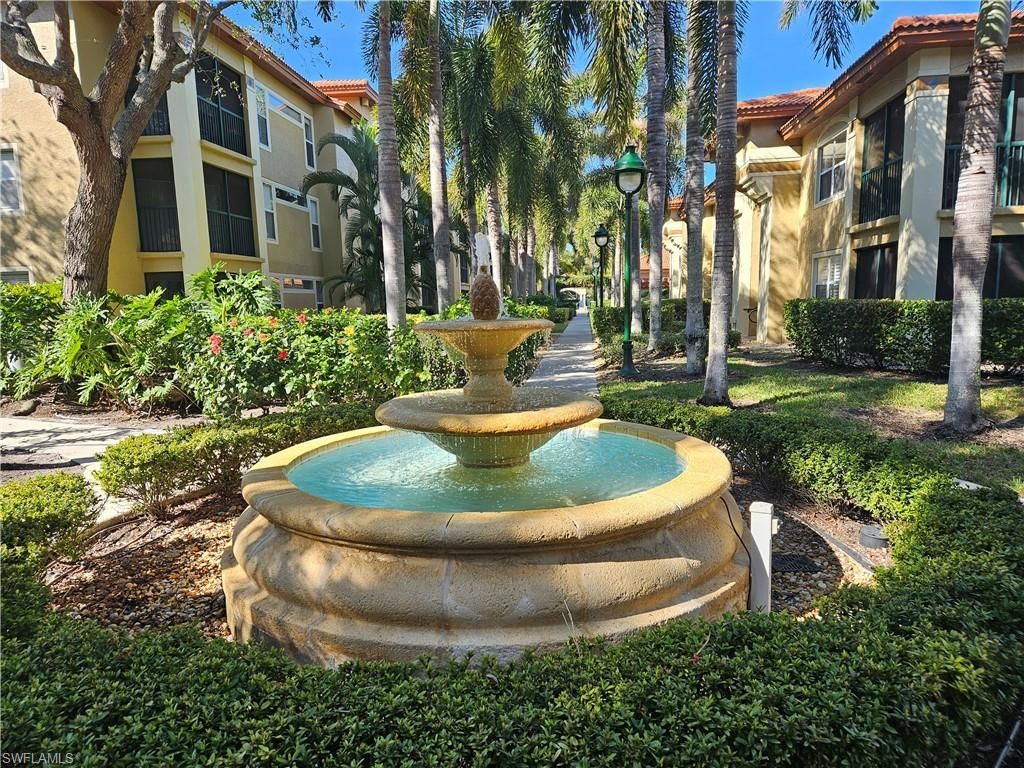 8930 Colonnades Ct E, Unit 626, Bonita Springs, FL 34135 Photo