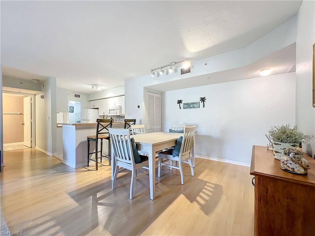 8930 Colonnades Ct E, Unit 626, Bonita Springs, FL 34135 Photo