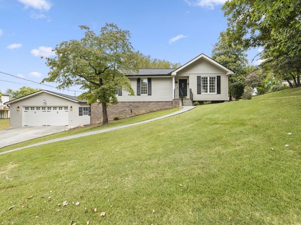 11 E Larry Circle , Ringgold, GA 30736