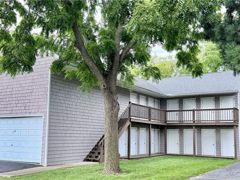 111 W Lakeshore, Unit 4B, Kelleys Island, OH 43438 Photo 28