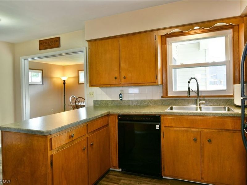 1177 Woodlawn Avenue, Girard, OH 44420 Photo 20