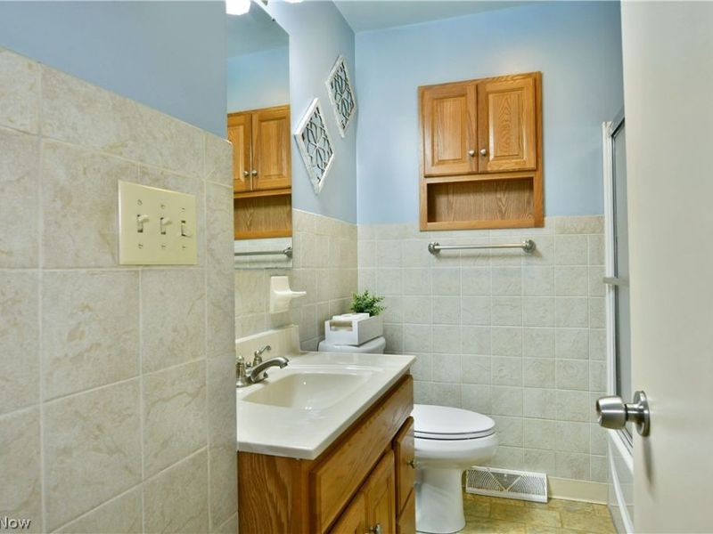 1177 Woodlawn Avenue, Girard, OH 44420 Photo 46