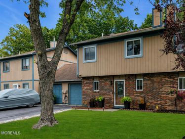 6 Swallow Lane, Howell, NJ 07731