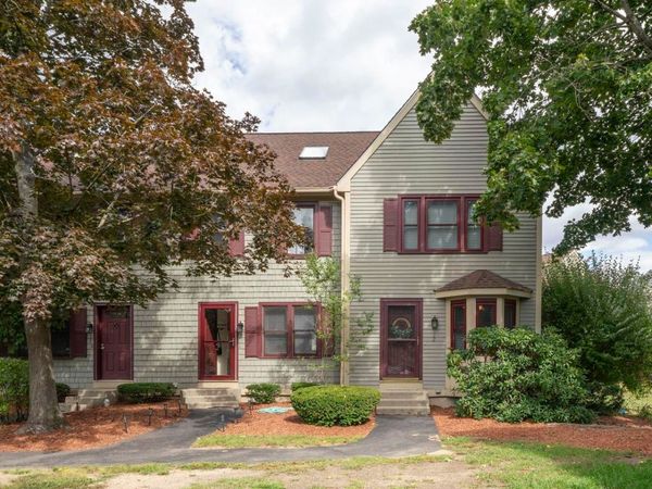 32 Bartemus Trail, Nashua, NH 03063