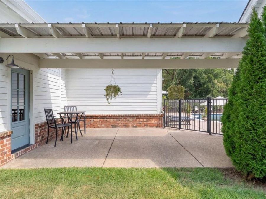 Property Image 37