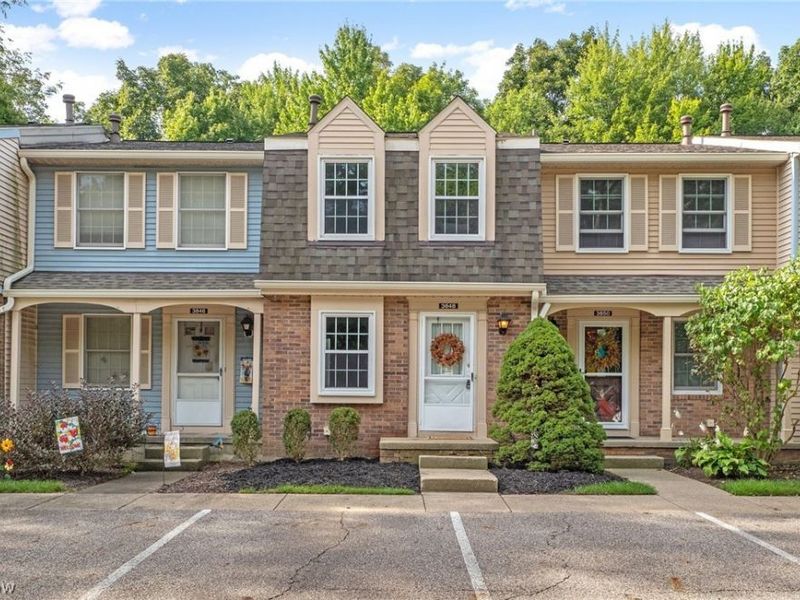 3848 Lake Run Boulevard, Stow, OH 44224 Photo 2