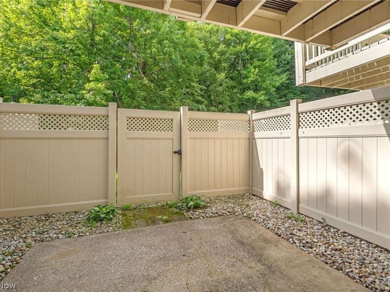 3848 Lake Run Boulevard, Stow, OH 44224 Photo 26
