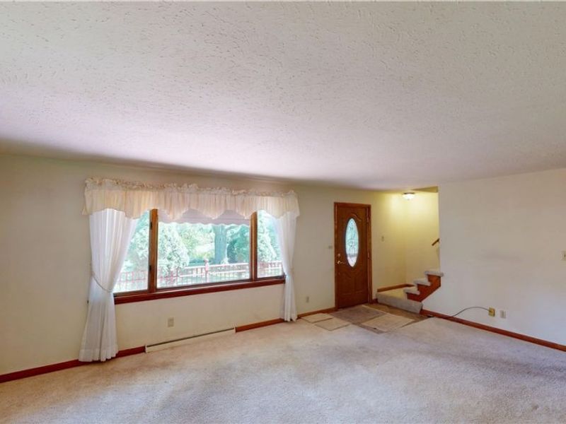 5895 Roc Marie Avenue, Kent, OH 44240 Photo 10